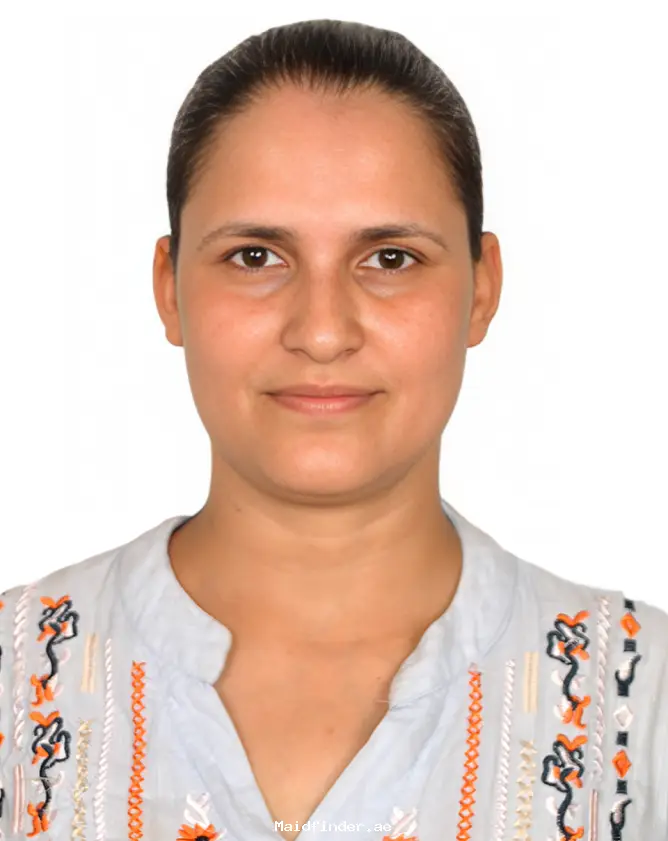 LILA G. | NEPALI LIVE IN HOUSEMAID | OWN VISA | DUBAI