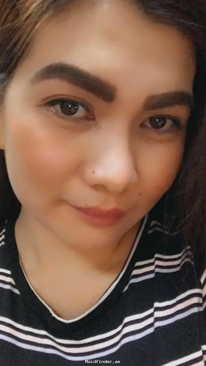 jennifer-g-filipino-live-out-nanny-dubai-filipino-maid-8-10-years